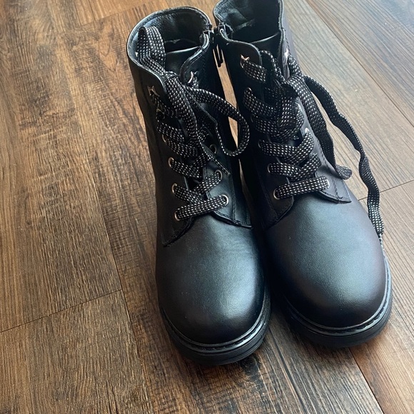 SO Other - SO Kids Black Boots